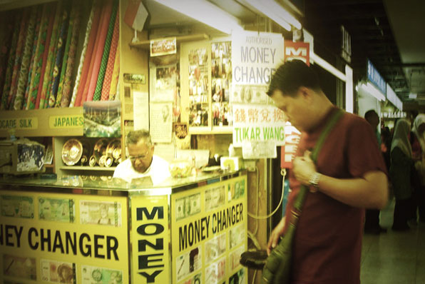 Money Changers at Lucky Plaza