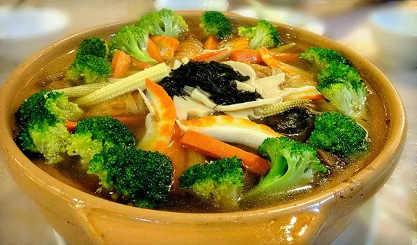 Ci Yan Organic Vegetarian Health Food