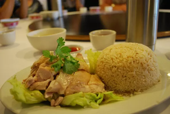 5 Best Chicken Rice in Singapore to Die For