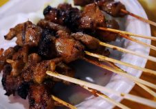 chom-chom-satay