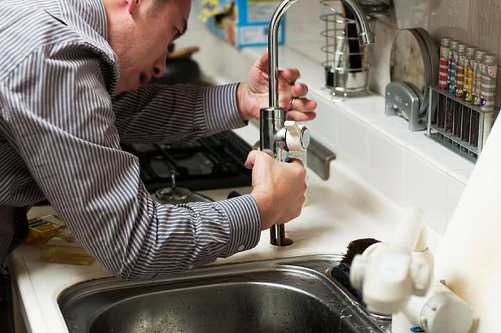 Plumber-Services-Singapore