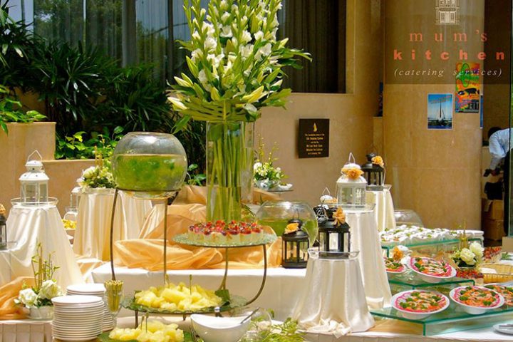 mum-kitchen-buffet-caterer