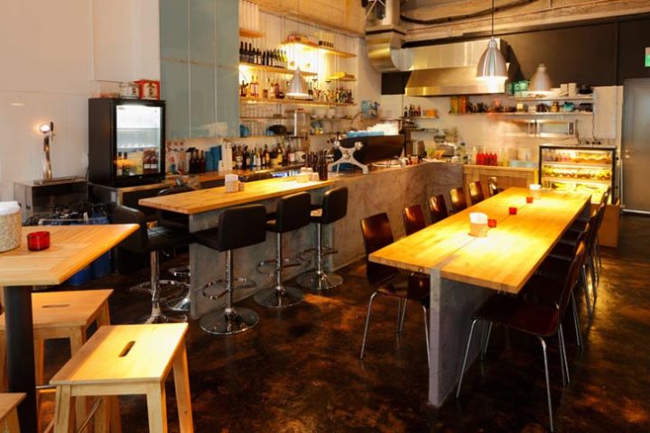 Jimmy-Monkey-Cafe-Bar-Singapore