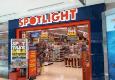 spotlight-singapore