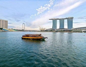 River-taxis-Singapore