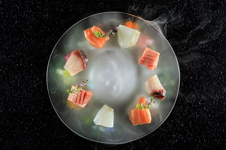 7 Best Japanese Restaurants in Singapore: Super Yummy!