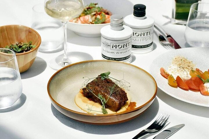 Monti at The Fullerton Pavilion