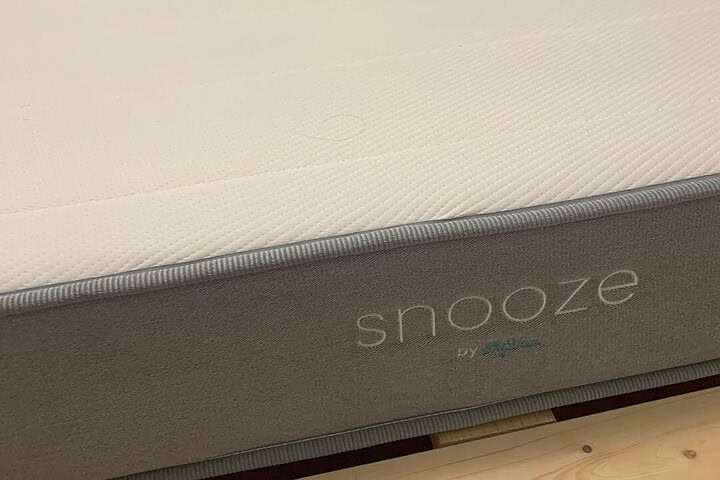 Snooze Mattress by HipVan