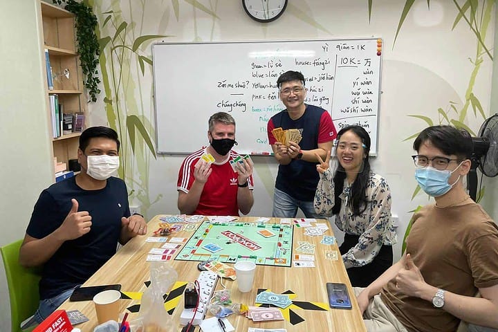 Elite Linguistic Network