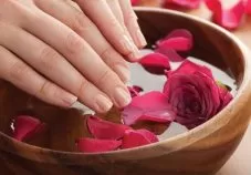 Best Nail Salons in Singapore