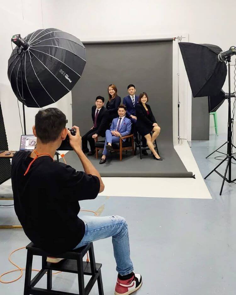 5 Best Photographers for Corporate Photoshoot in Singapore