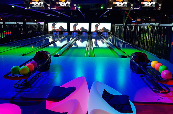 7 Best Bowling Centres in Singapore to Knock down Some Pins