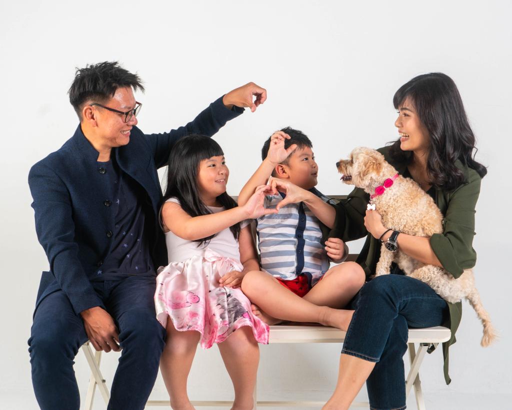 Review of Our Momento: Affordable & Friendly Family Photoshoot Session
