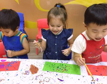 Art classes for kids in Singapore