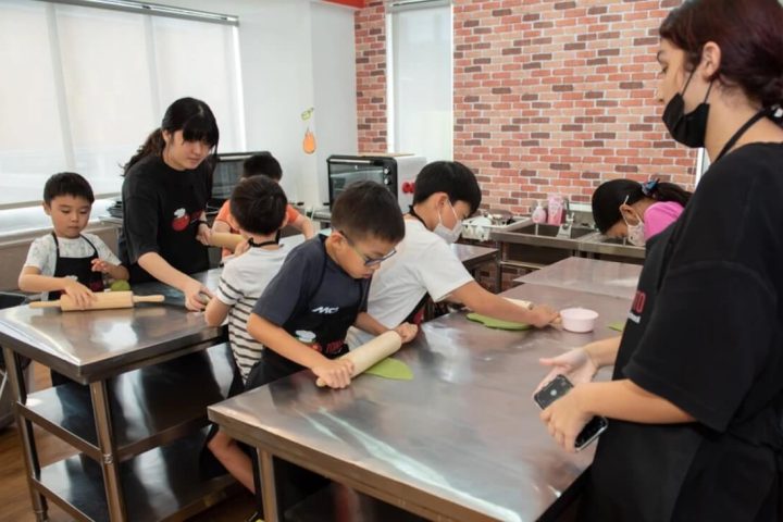 Tomato cooking school