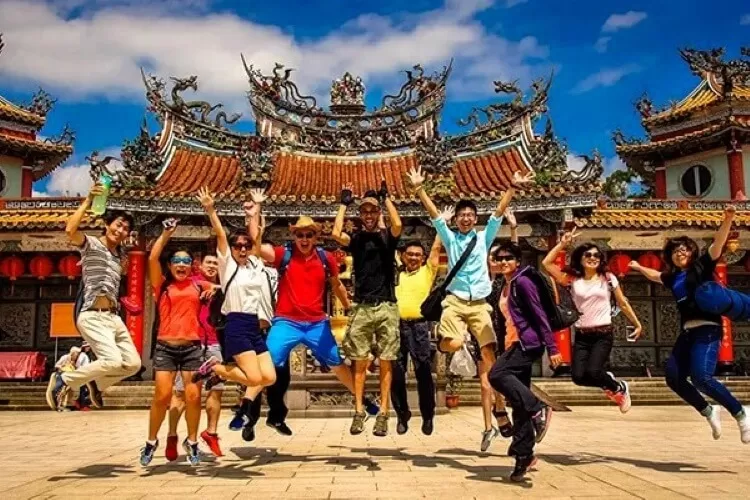 Review of Topology Travel: A Top Pick for Singaporeans Exploring Taiwan Review of Topology Travel: A Top Pick for Singaporeans Exploring Taiwan