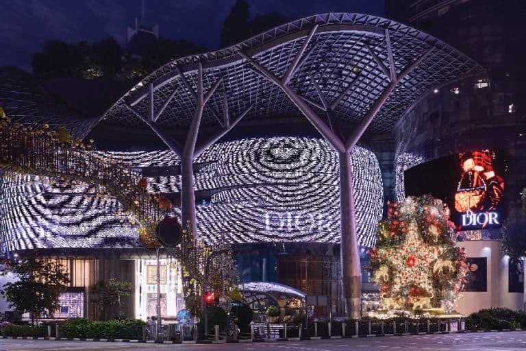ion orchard singapore shopping mall photo